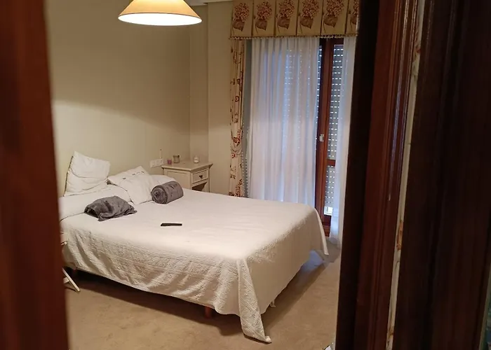 Ipar Etxea Apartment