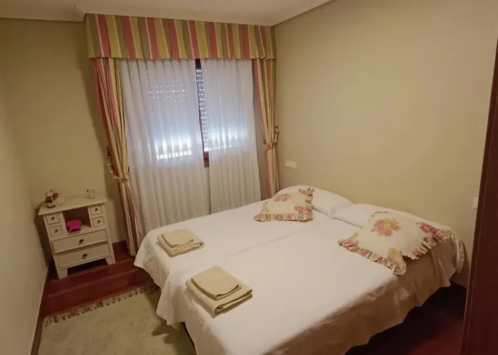 Ipar Etxea Apartment *